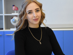 Лакосникова Виктория Андреевна